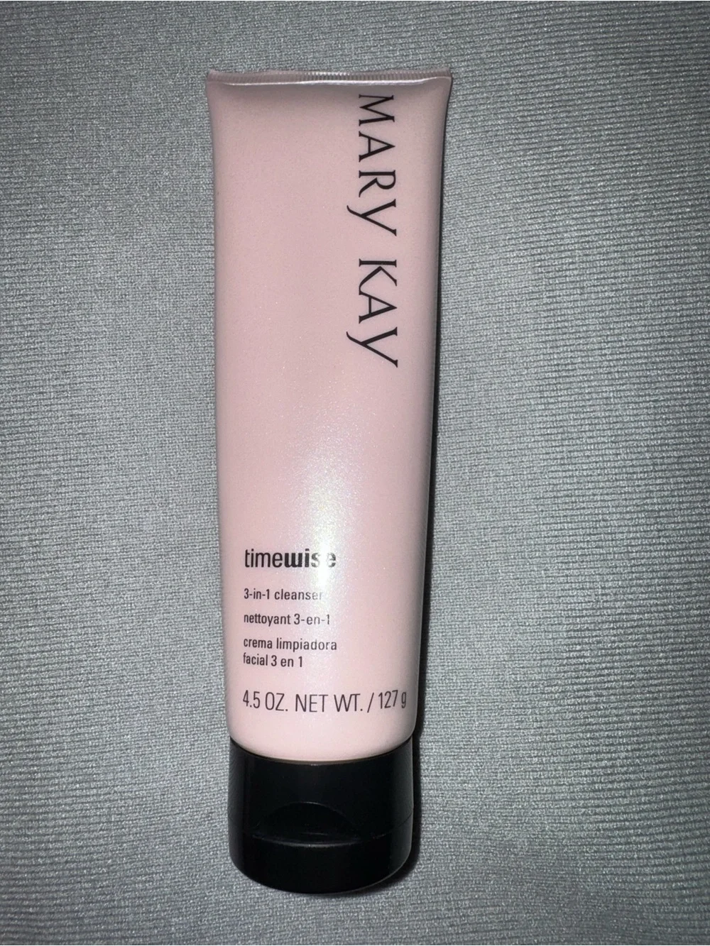 Mary Kay Timewise 3 in 1 cleanser 026940